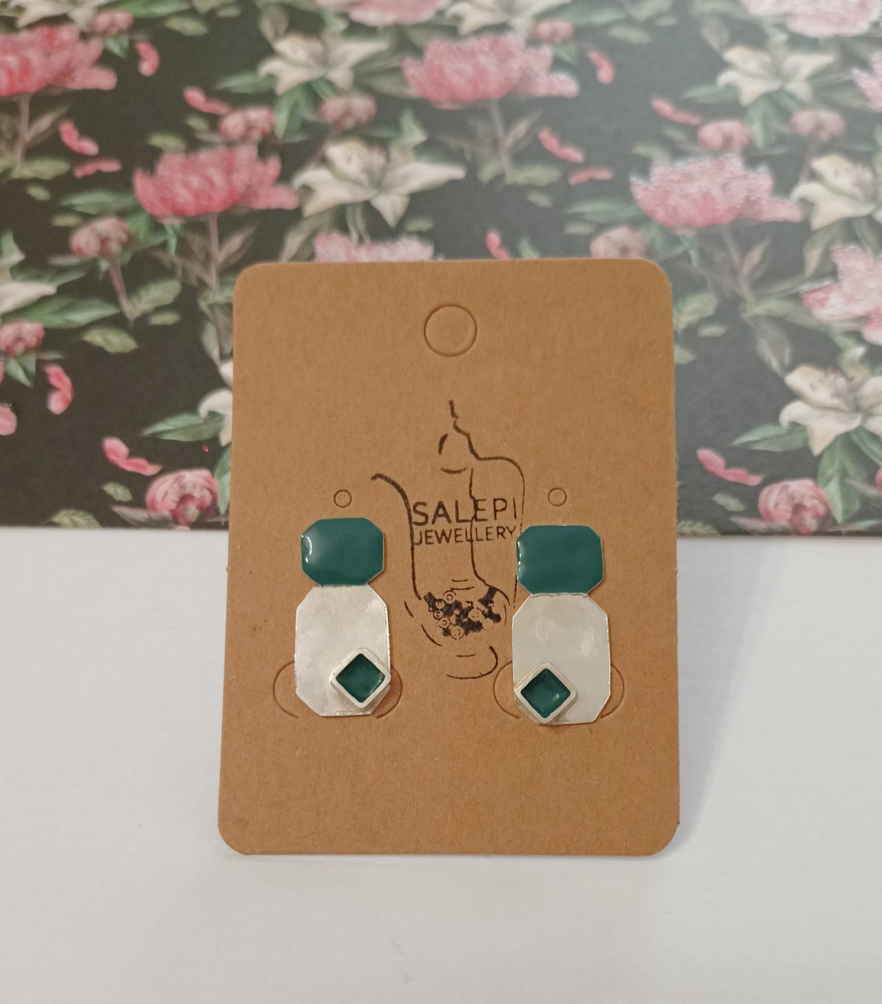 Ασημένια 925 σκουλαρίκια Σεμέλη alt=''χειροποίητα σκουλαρίκια'' alt=''handmade earrings'' alt=''γυναικείο κόσμημα'' alt=''woman jewelry'' alt=''χειροποίητα κοσμήματα'' alt=''handmade jewelry'' alt=''κοσμήματα'' alt=''jewelry''