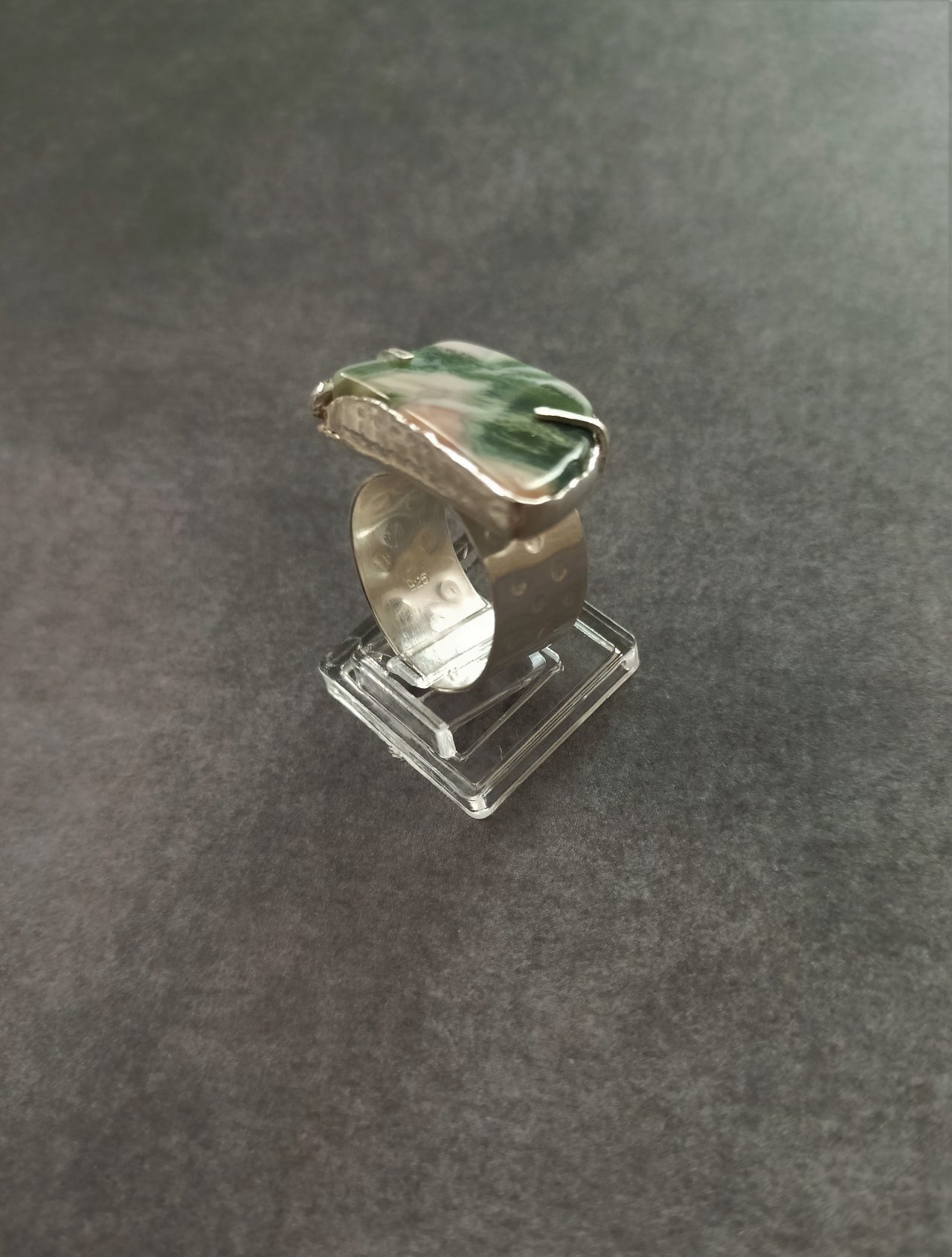 Ασημένιο 925 δαχτυλίδι Αρίσβη!alt=''Χειροποίητο Δαχτυλίδι'' alt=''handmade rings'' alt=''γυναικείο κόσμημα'' alt=''woman jewelry'' alt=''χειροποίητα κοσμήματα'' alt=''handmade jewelry'' alt=''κοσμήματα'' alt=''jewelry''