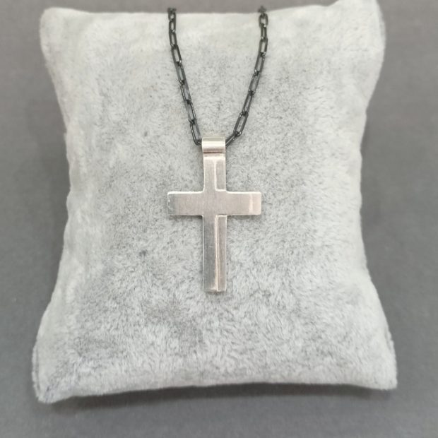 alt="Ασημένιος σταυρός 925 Αερόπη"