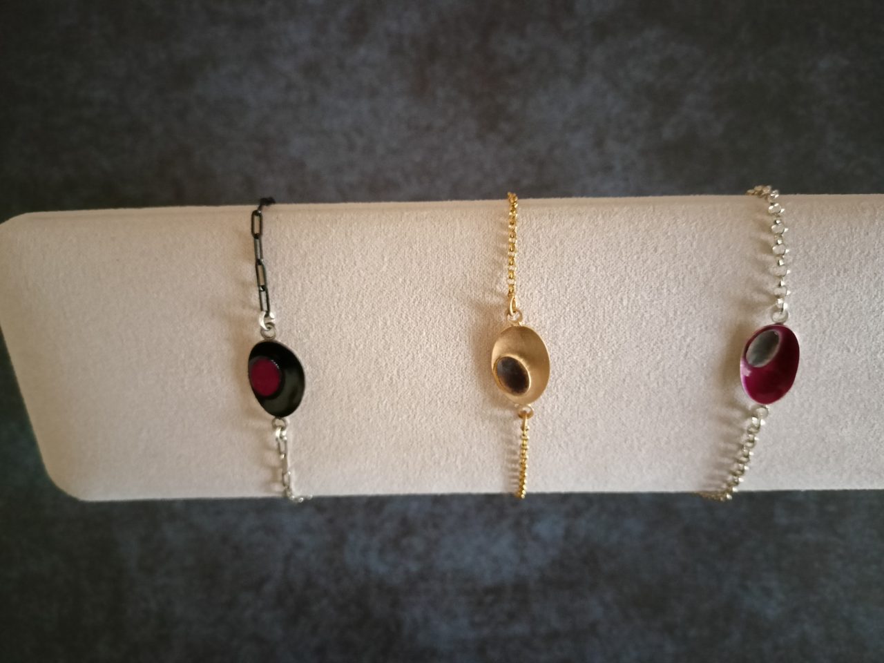 Ασημένια 925 βραχιόλια Γαία!alt=''Χειροποίητο βραχιόλι'' alt=''handmade Bracelet'' alt=''γυναικείο κόσμημα'' alt=''woman jewelry'' alt=''χειροποίητα κοσμήματα'' alt=''handmade jewelry'' alt=''κοσμήματα'' alt=''jewelry'