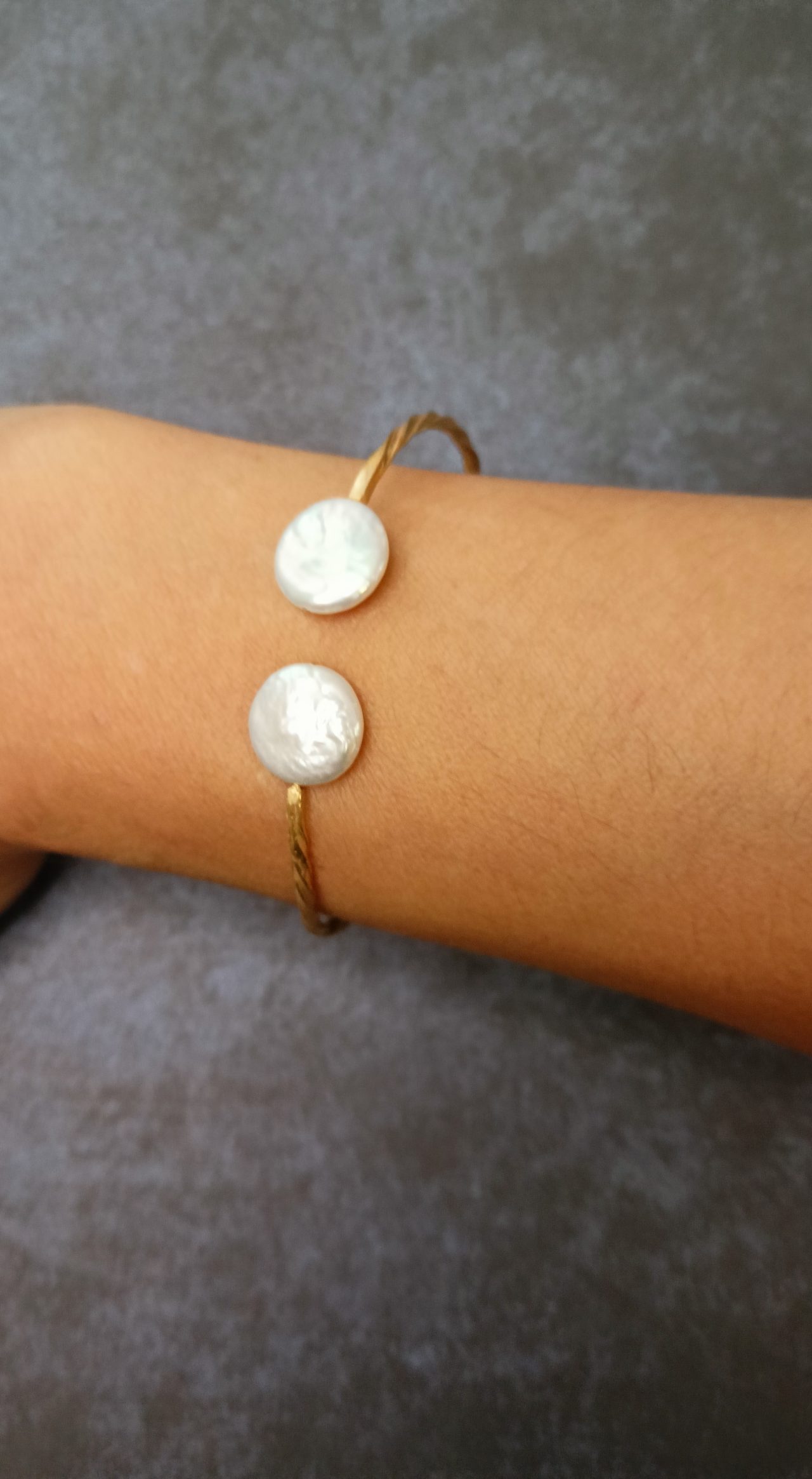 Ασημένια χειροπέδα Αντιόπη! 3 Ασημένια χειροπέδα Αντιόπη alt=''Ασημένια βραχιόλια'' alt=''silver bracelets'' alt=''χειροποίητα βραχιόλια'' alt=''handmade bracelets'' alt=''γυναικείο κόσμημα'' alt=''woman jewelry'' alt=''χειροποίητα κοσμήματα'' alt=''handmade jewelry'' alt=''κοσμήματα'' alt=''jewelry''