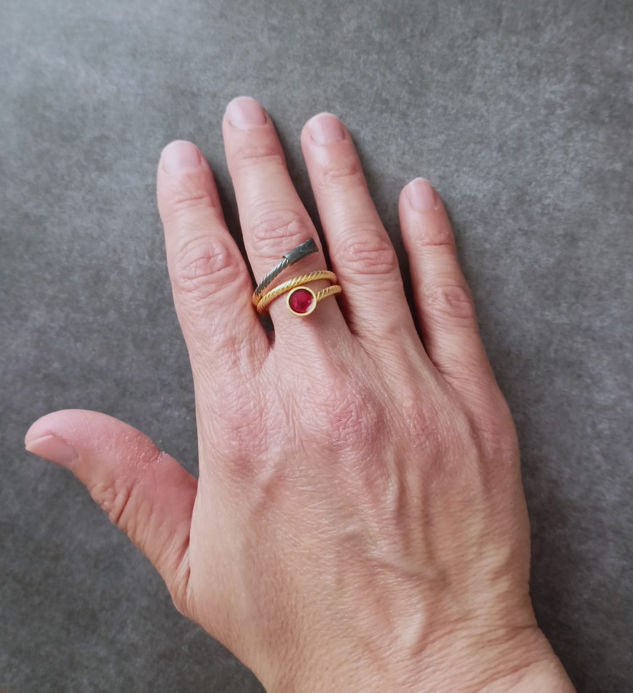 Επιχρυσωμένο δαχτυλίδι Ευρυνόμη! 15 Επιχρυσωμένο δαχτυλίδι Ευρυνόμη!alt=''Χειροποίητο Δαχτυλίδι'' alt=''handmade rings'' alt=''γυναικείο κόσμημα'' alt=''woman jewelry'' alt=''χειροποίητα κοσμήματα'' alt=''handmade jewelry'' alt=''κοσμήματα'' alt=''jewelry'