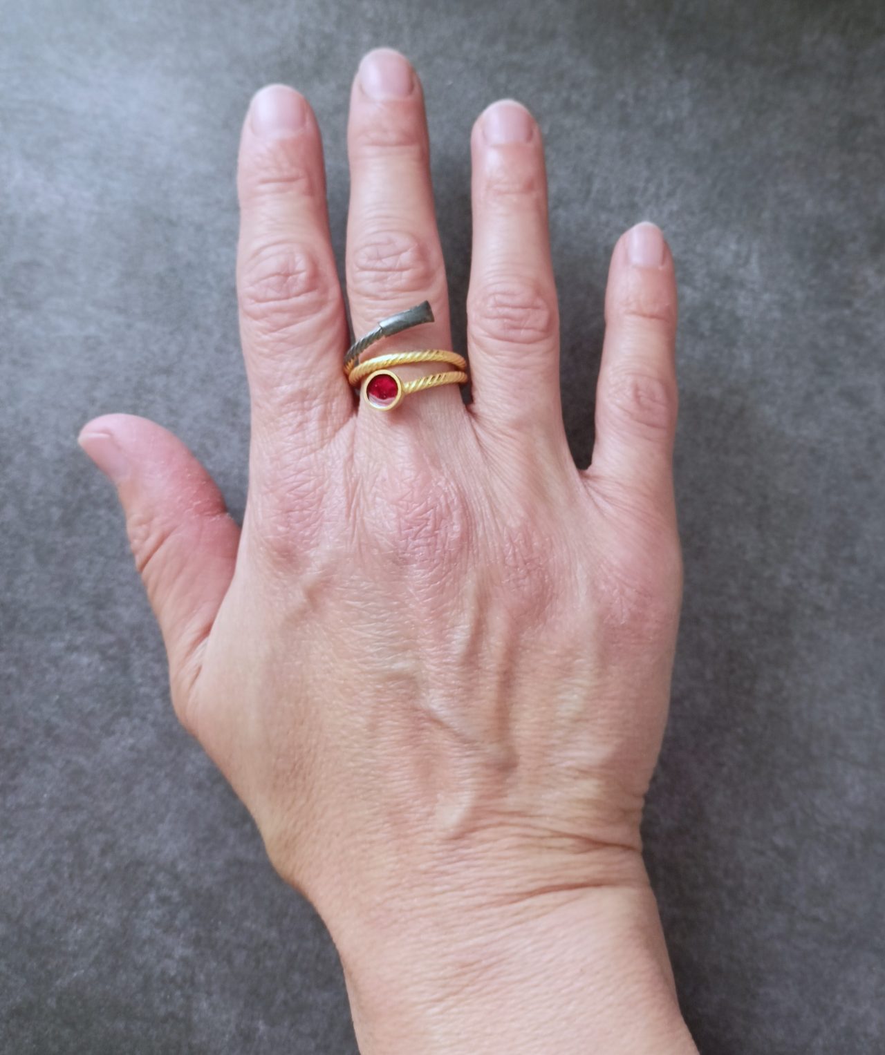 Επιχρυσωμένο δαχτυλίδι Ευρυνόμη! 11 Επιχρυσωμένο δαχτυλίδι Ευρυνόμη!alt=''Χειροποίητο Δαχτυλίδι'' alt=''handmade rings'' alt=''γυναικείο κόσμημα'' alt=''woman jewelry'' alt=''χειροποίητα κοσμήματα'' alt=''handmade jewelry'' alt=''κοσμήματα'' alt=''jewelry'