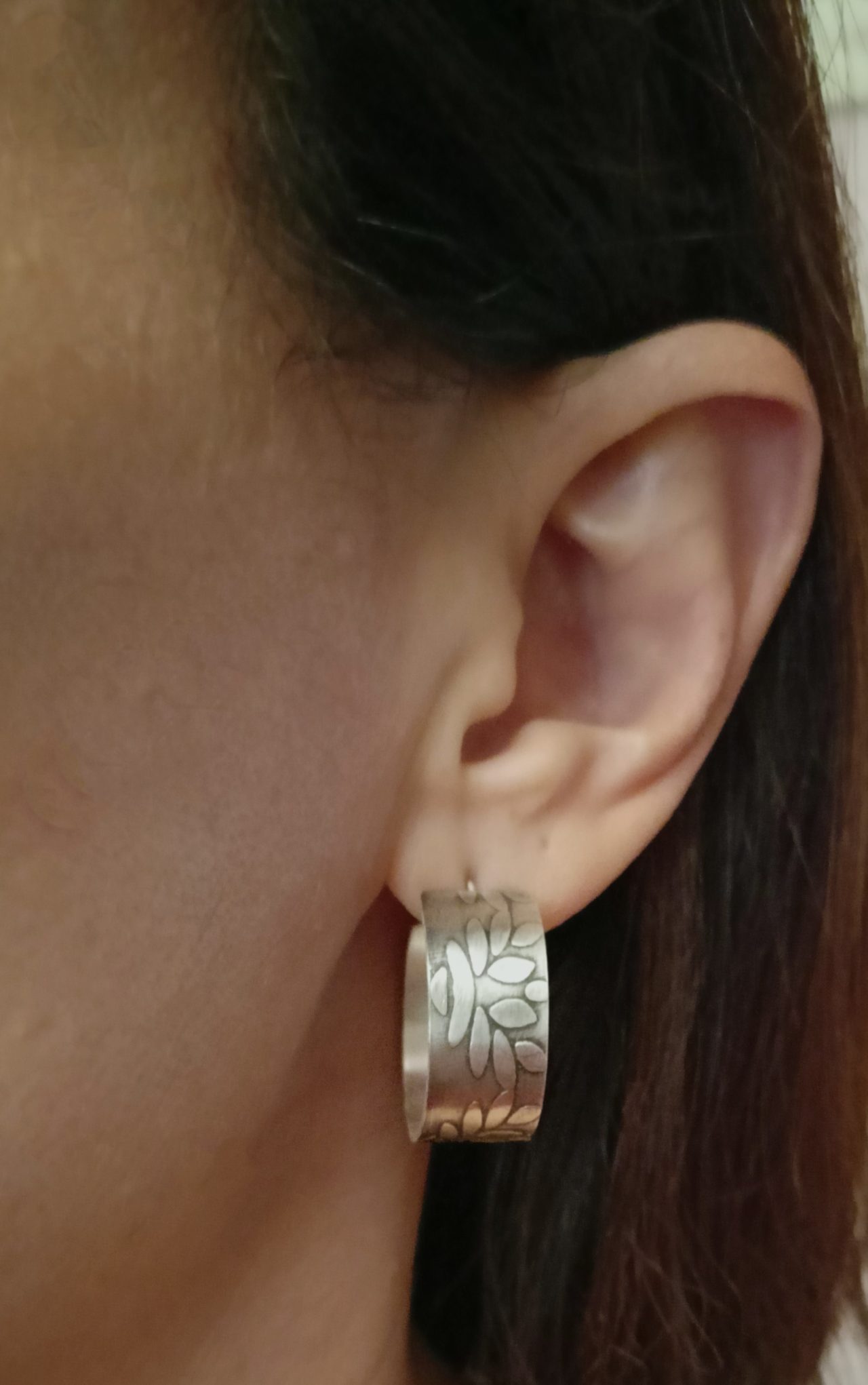 Korina silver earrings 13 Ασημένια 925 σκουλαρίκια Κορίνα alt=''χειροποίητα σκουλαρίκια'' alt=''handmade earrings'' alt=''γυναικείο κόσμημα'' alt=''woman jewelry'' alt=''χειροποίητα κοσμήματα'' alt=''handmade jewelry'' alt=''κοσμήματα'' alt=''jewelry''