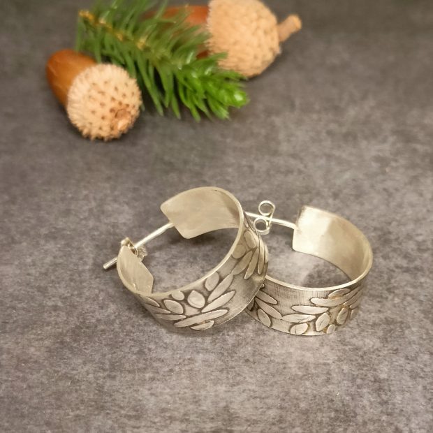 Ασημένια 925 σκουλαρίκια Κορίνα alt=''χειροποίητα σκουλαρίκια'' alt=''handmade earrings'' alt=''γυναικείο κόσμημα'' alt=''woman jewelry'' alt=''χειροποίητα κοσμήματα'' alt=''handmade jewelry'' alt=''κοσμήματα'' alt=''jewelry''