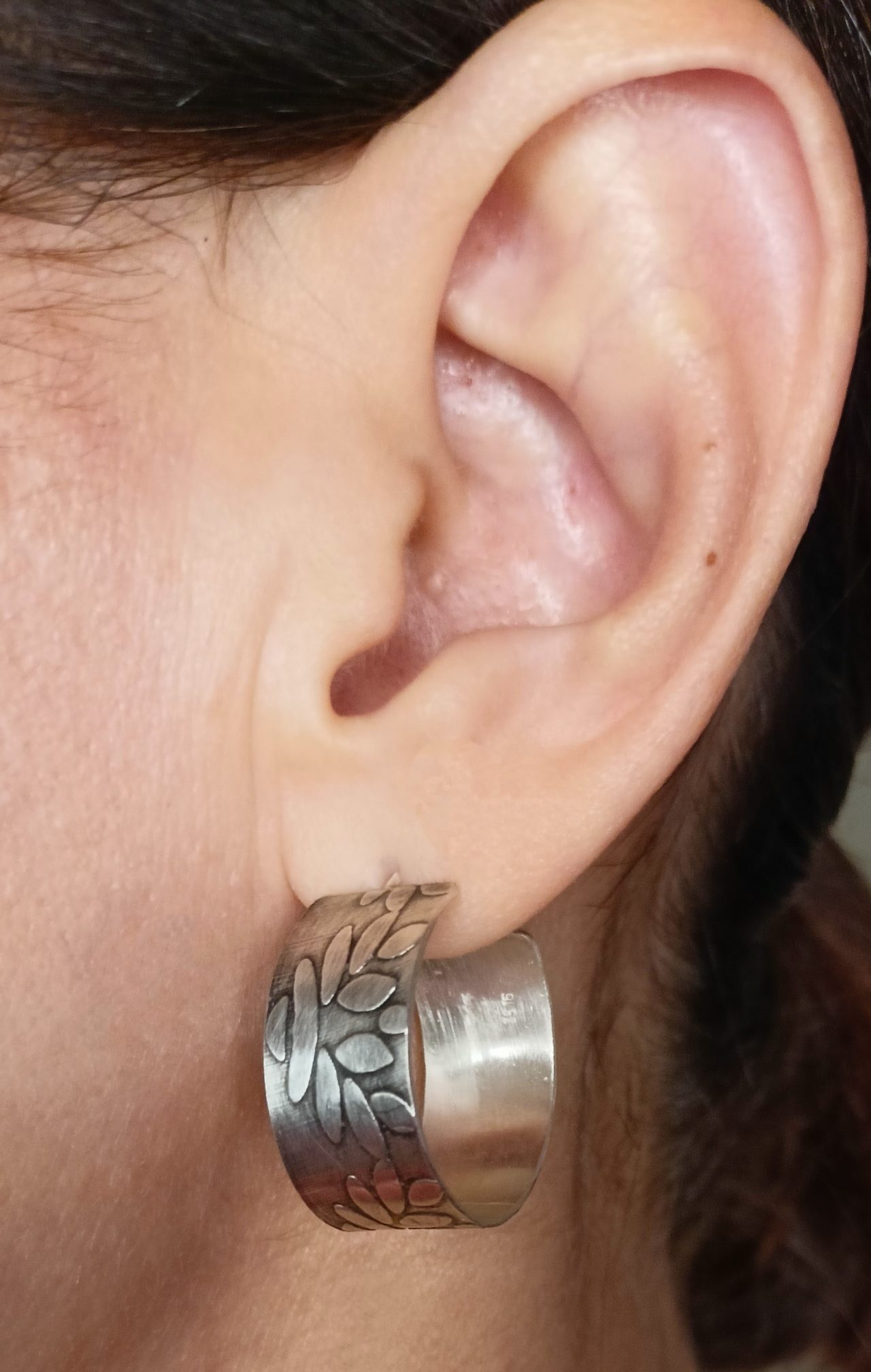 Korina silver earrings 11 Ασημένια 925 σκουλαρίκια Κορίνα alt=''χειροποίητα σκουλαρίκια'' alt=''handmade earrings'' alt=''γυναικείο κόσμημα'' alt=''woman jewelry'' alt=''χειροποίητα κοσμήματα'' alt=''handmade jewelry'' alt=''κοσμήματα'' alt=''jewelry''