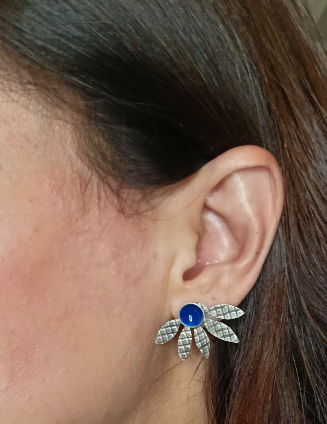 Ασημένια σκουλαρίκια Δάφνη 9 Ασημένια 925 σκουλαρίκια Δάφνη alt=''χειροποίητα σκουλαρίκια'' alt=''handmade earrings'' alt=''γυναικείο κόσμημα'' alt=''woman jewelry'' alt=''χειροποίητα κοσμήματα'' alt=''handmade jewelry'' alt=''κοσμήματα'' alt=''jewelry''