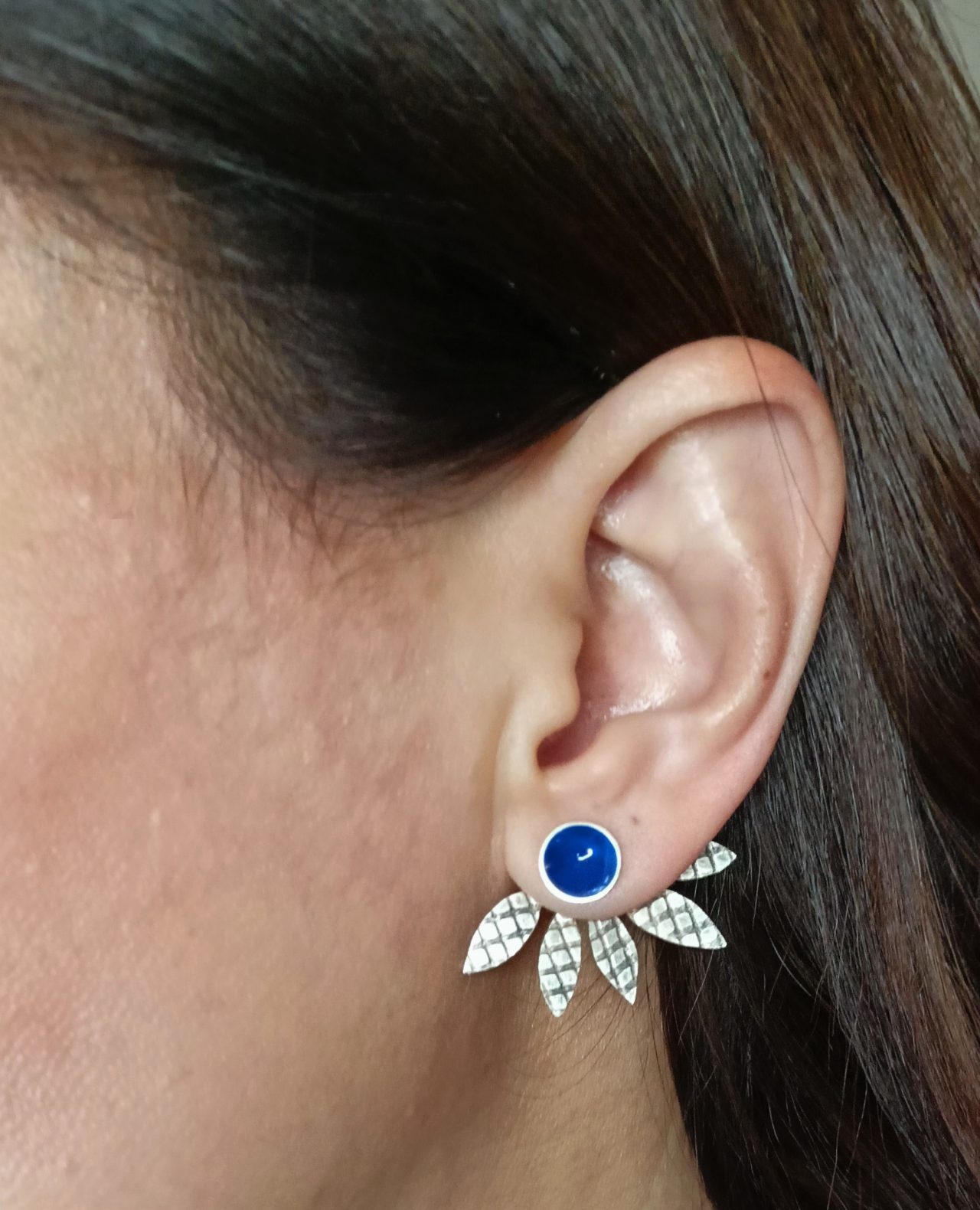 Ασημένια σκουλαρίκια Δάφνη 11 Ασημένια 925 σκουλαρίκια Δάφνη alt=''χειροποίητα σκουλαρίκια'' alt=''handmade earrings'' alt=''γυναικείο κόσμημα'' alt=''woman jewelry'' alt=''χειροποίητα κοσμήματα'' alt=''handmade jewelry'' alt=''κοσμήματα'' alt=''jewelry''