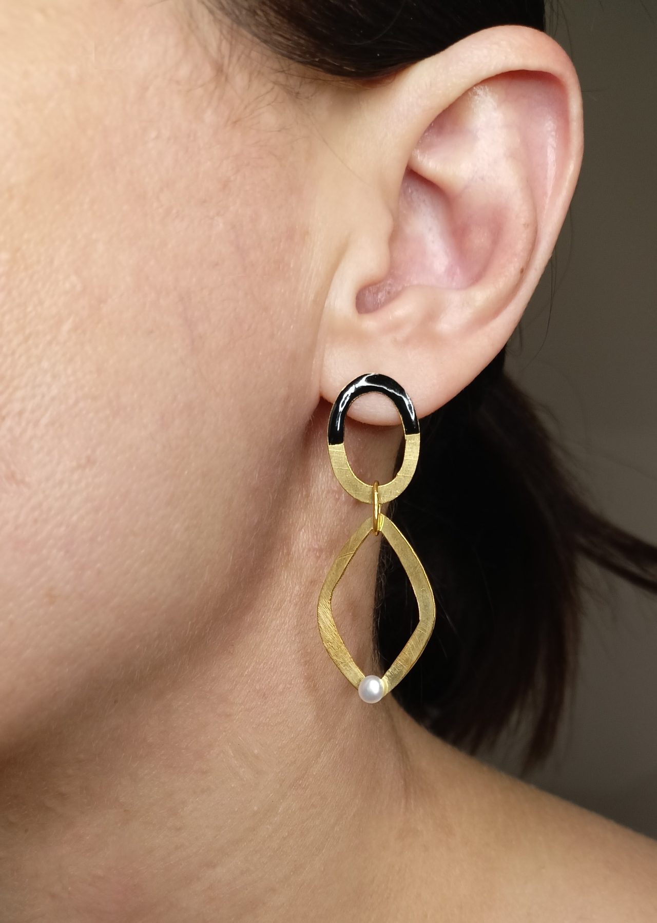 Ασημένια σκουλαρίκια Θέμιδα 9 Ασημένια 925 σκουλαρίκια Θέμιδα alt=''χειροποίητα σκουλαρίκια'' alt=''handmade earrings'' alt=''γυναικείο κόσμημα'' alt=''woman jewelry'' alt=''χειροποίητα κοσμήματα'' alt=''handmade jewelry'' alt=''κοσμήματα'' alt=''jewelry''