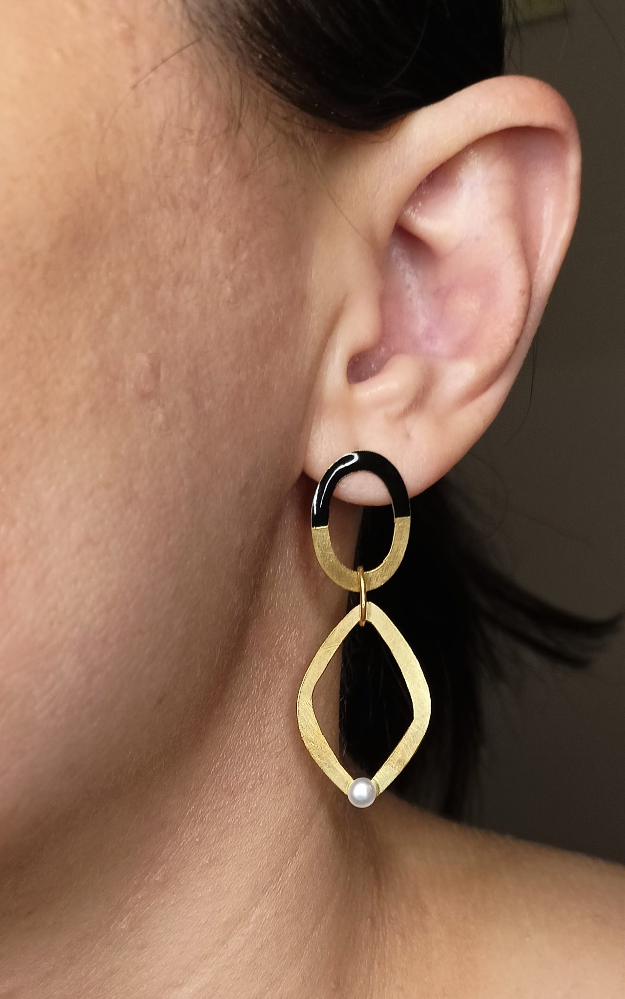 Ασημένια σκουλαρίκια Θέμιδα 13 Ασημένια 925 σκουλαρίκια Θέμιδα alt=''χειροποίητα σκουλαρίκια'' alt=''handmade earrings'' alt=''γυναικείο κόσμημα'' alt=''woman jewelry'' alt=''χειροποίητα κοσμήματα'' alt=''handmade jewelry'' alt=''κοσμήματα'' alt=''jewelry''