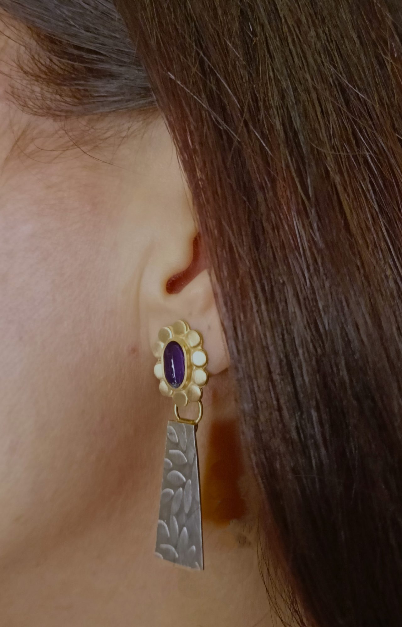 Ασημένια σκουλαρίκια Ιφιγένεια alt=''χειροποίητα σκουλαρίκια'' alt=''handmade earrings'' alt=''γυναικείο κόσμημα'' alt=''woman jewelry'' alt=''χειροποίητα κοσμήματα'' alt=''handmade jewelry'' alt=''κοσμήματα'' alt=''jewelry''