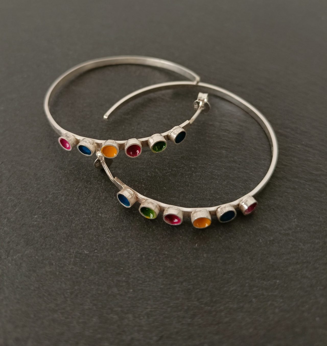 Ασημένιοι κρίκοι Ιοκάστη 5 Ασημένιοι 925 κρίκοι Ιοκάστη alt=''χειροποίητα σκουλαρίκια'' alt=''handmade earrings'' alt=''γυναικείο κόσμημα'' alt=''woman jewelry'' alt=''χειροποίητα κοσμήματα'' alt=''handmade jewelry'' alt=''κοσμήματα'' alt=''jewelry''