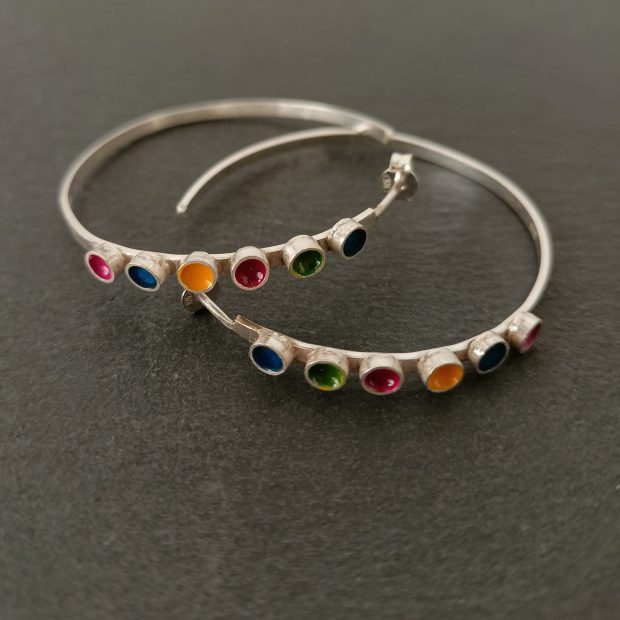 Ασημένιοι 925 κρίκοι Ιοκάστη alt=''χειροποίητα σκουλαρίκια'' alt=''handmade earrings'' alt=''γυναικείο κόσμημα'' alt=''woman jewelry'' alt=''χειροποίητα κοσμήματα'' alt=''handmade jewelry'' alt=''κοσμήματα'' alt=''jewelry''