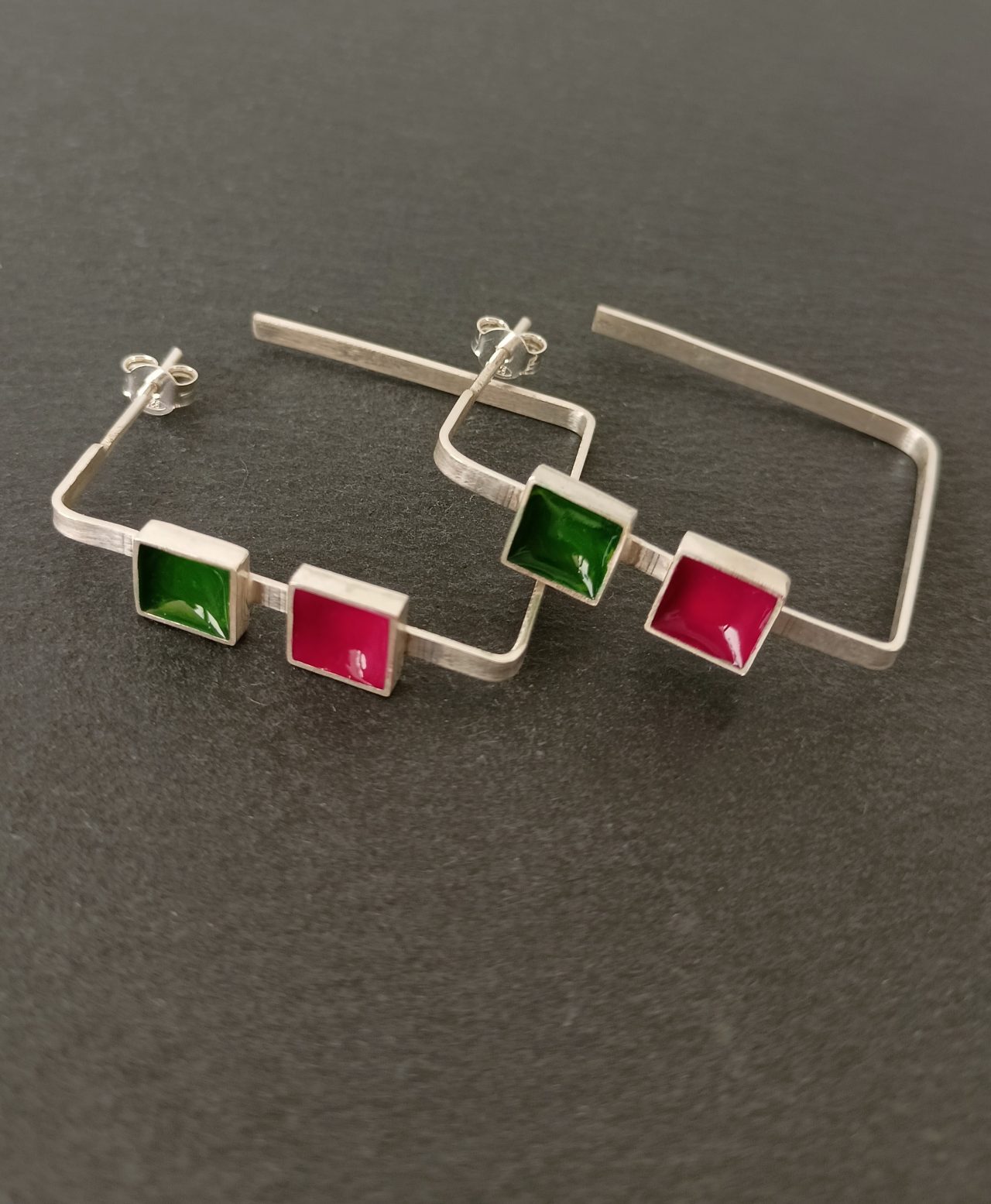 Penelope silver hoops. 5 Ασημένιοι 925 κρίκοι Πηνελόπη alt=''χειροποίητα σκουλαρίκια'' alt=''handmade earrings'' alt=''γυναικείο κόσμημα'' alt=''woman jewelry'' alt=''χειροποίητα κοσμήματα'' alt=''handmade jewelry'' alt=''κοσμήματα'' alt=''jewelry''