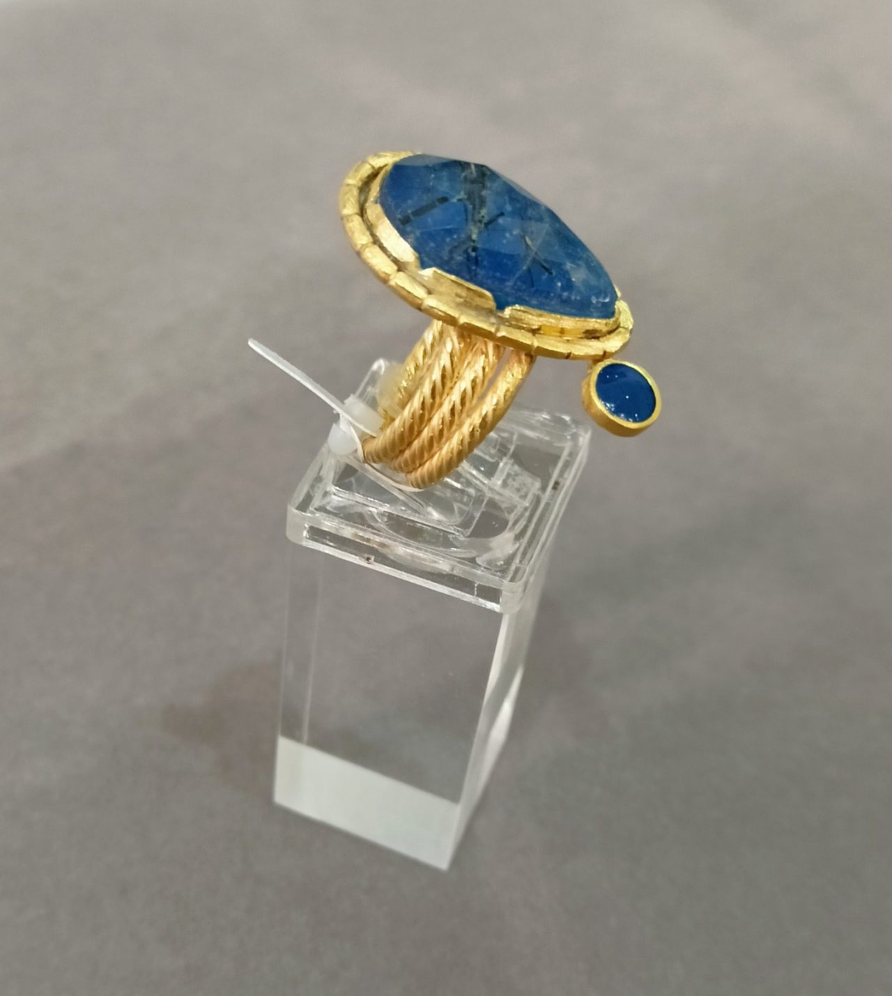 Gold-plated 925 ring Myrsine 9 Επιχρυσωμένο δαχτυλίδι Μυρσίνη! alt=''χειροποίητο δαχτυλίδι'' alt=''handmade ring'' alt=''γυναικείο κόσμημα'' alt=''woman jewelry'' alt=''χειροποίητα κοσμήματα'' alt=''handmade jewelry'' alt=''κοσμήματα'' alt=''jewelry''