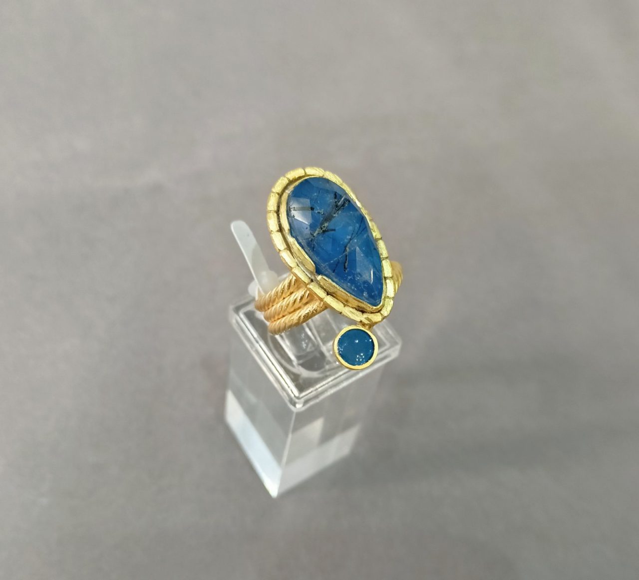 Gold-plated 925 ring Myrsine 5 Επιχρυσωμένο δαχτυλίδι Μυρσίνη! alt=''χειροποίητο δαχτυλίδι'' alt=''handmade ring'' alt=''γυναικείο κόσμημα'' alt=''woman jewelry'' alt=''χειροποίητα κοσμήματα'' alt=''handmade jewelry'' alt=''κοσμήματα'' alt=''jewelry''