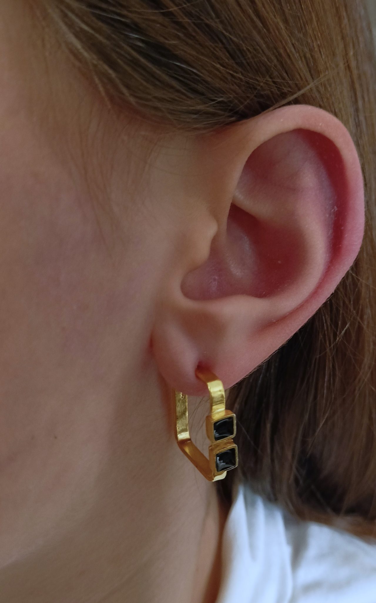Gold-plated hoops Kirki 7 Επιχρυσωμένοι 925 κρίκοι Κίρκη alt=''χειροποίητα σκουλαρίκια'' alt=''handmade earrings'' alt=''γυναικείο κόσμημα'' alt=''woman jewelry'' alt=''χειροποίητα κοσμήματα'' alt=''handmade jewelry'' alt=''κοσμήματα'' alt=''jewelry''