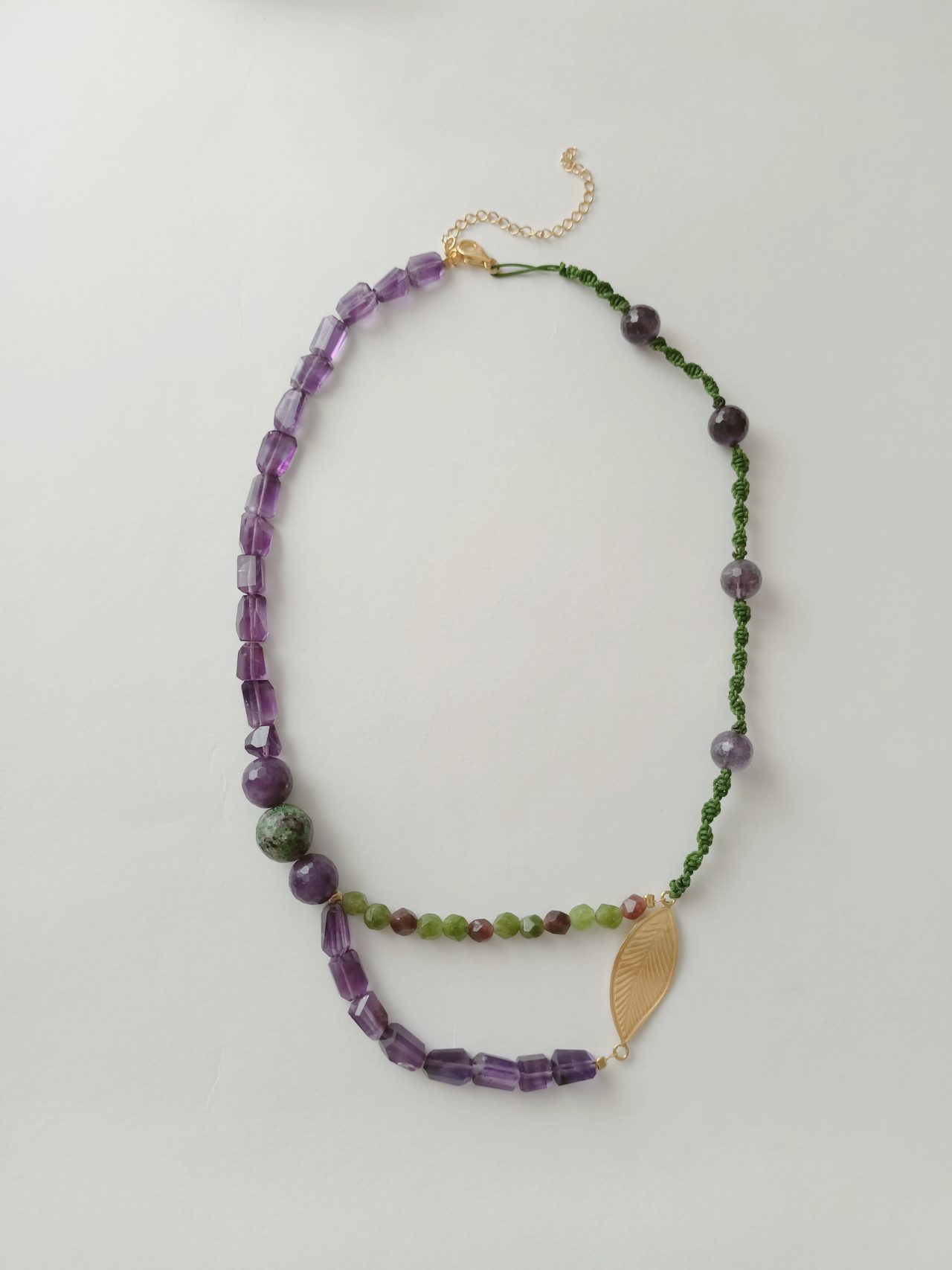 Necklace Silver 925 and Amethyst Amalthea! 3 Χειροποίητο κολιέ με κοράλλι και μαργαριτάρια Σαπφώ! alt=''Χειροποίητο Κολιέ'' alt=''handmade necklaces'' alt=''γυναικείο κόσμημα'' alt=''woman jewelry'' alt=''χειροποίητα κοσμήματα'' alt=''handmade jewelry'' alt=''κοσμήματα'' alt=''jewelry'
