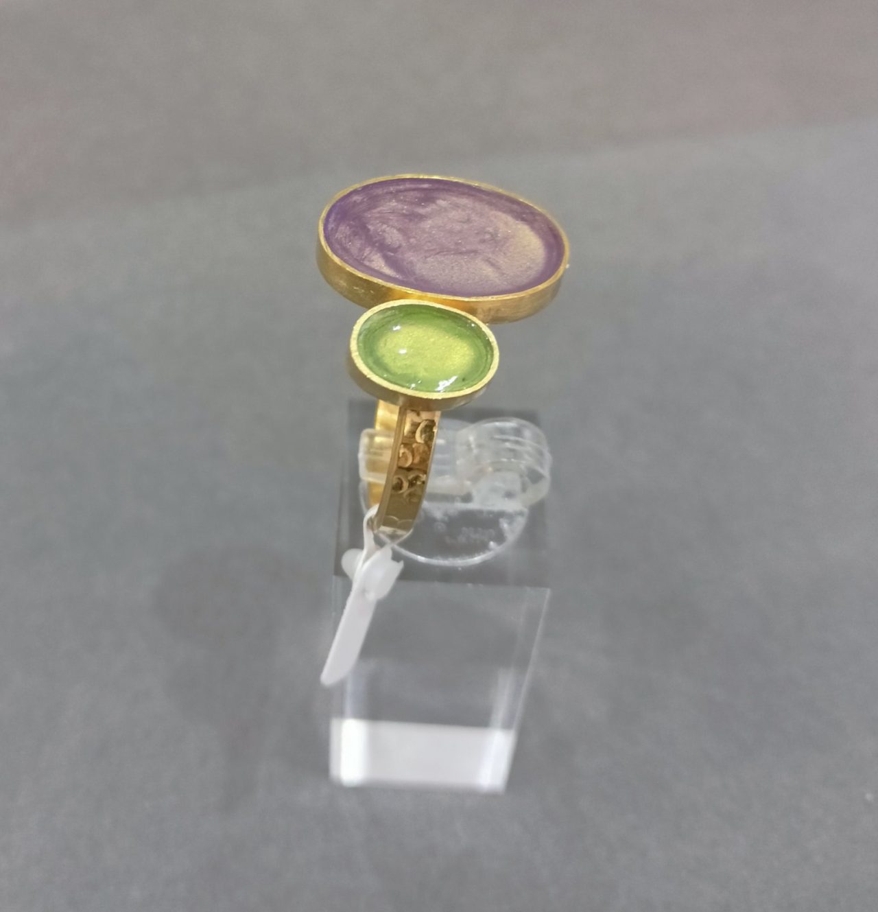 Επιχρυσωμένο ασημένιο δαχτυλίδι 925 με fantasy prisme – Ιόλη 11 Alt="Επιχρυσωμένο ασημένιο δαχτυλίδι 925 με fantasy prisme – Ιόλη"