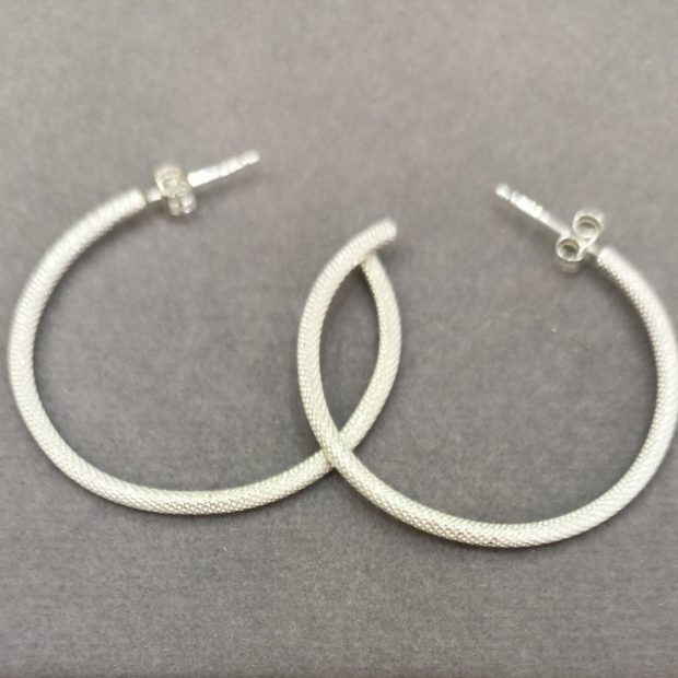 alt="Ασημένιοι Κρίκοι 925 Λευκοθέα"