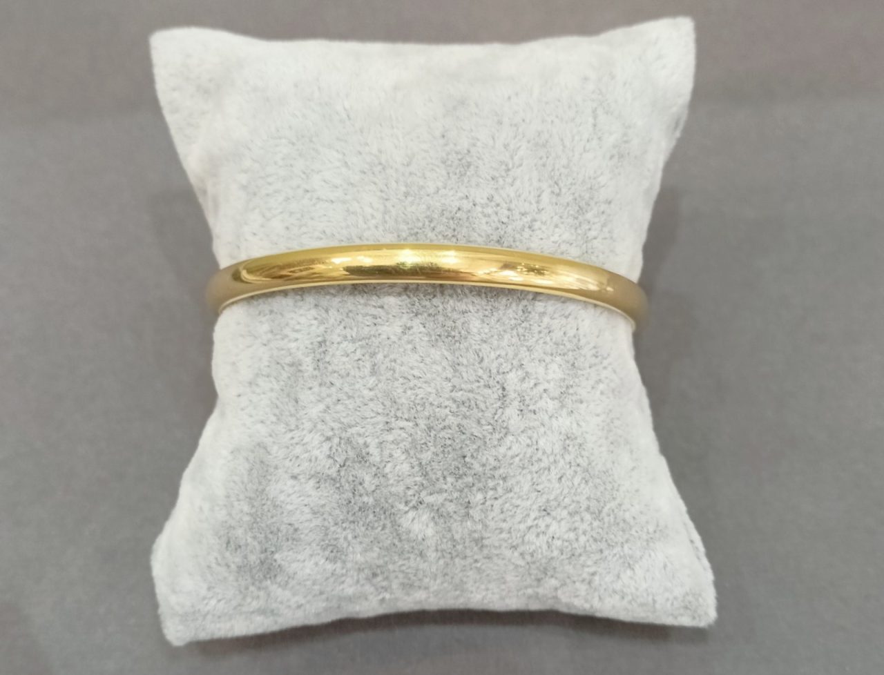 Ασημένια Χειροπέδα 925 Νέδα – Λείο και Επιχρυσωμένο Φινίρισμα 9 Alt="Επιχρυσωμένη χειροπέδα Νεδα"